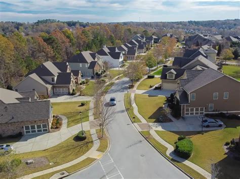 Flowery Branch, Georgia .